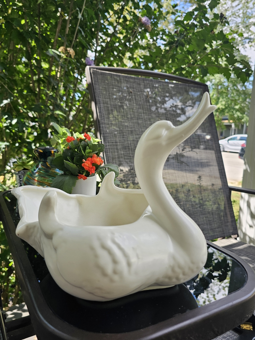 Vintage Hull USA White Swan Ceramic Planter Model 23 MCM Art Pottery